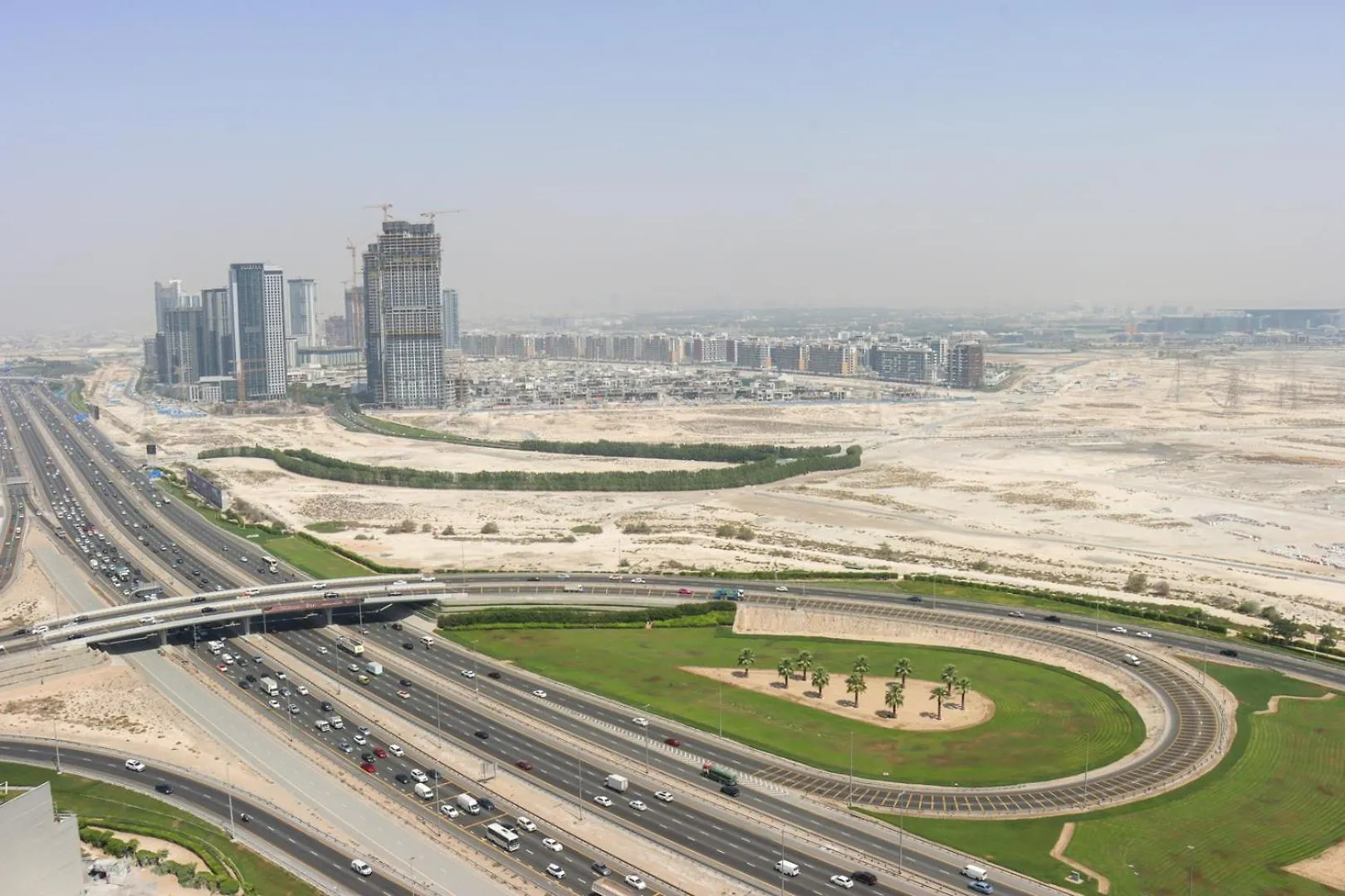 Sleek 1Br With Open Views In Business Bay Apartment Dubai